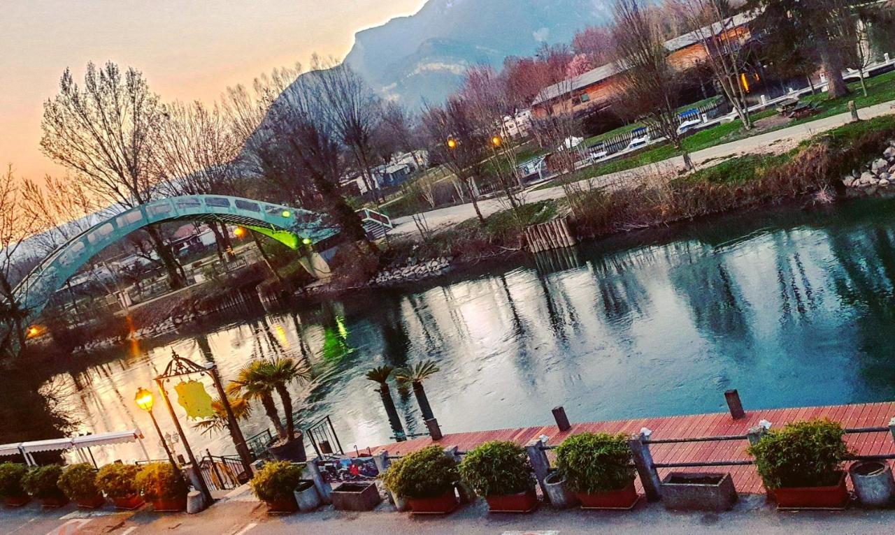 Le Doux Nid Bed and Breakfast Chanaz Εξωτερικό φωτογραφία
