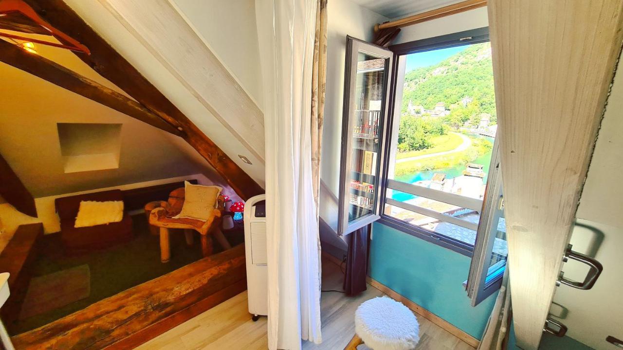 Le Doux Nid Bed and Breakfast Chanaz Εξωτερικό φωτογραφία