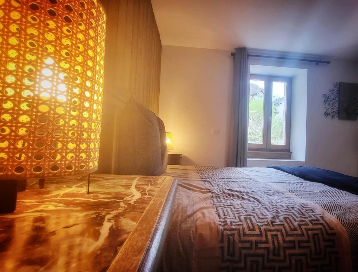 Le Doux Nid Bed and Breakfast Chanaz Εξωτερικό φωτογραφία